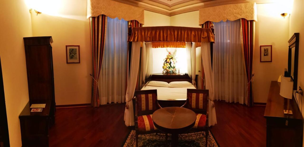 Hotel Villa Verdefiore Appignano  ภายนอก รูปภาพ